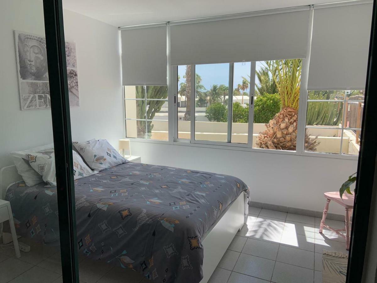Luxury Estudio En Playa Roca A Primera Linea Del Mar Costa Teguise Exterior foto